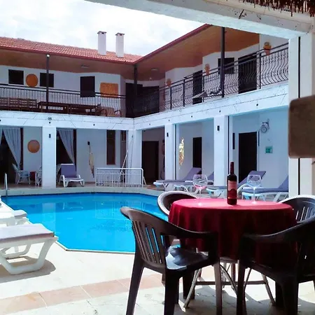 מלון Han Dalyan Hotel דליאן